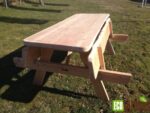 Eenvoudig opklapbare picknicktafel